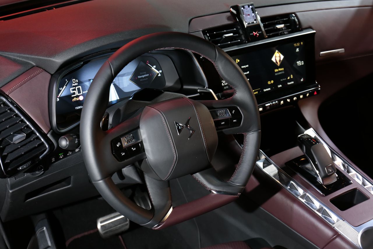 Le DS7 Crossback face aux SUV premium Audi, Mercedes et ...