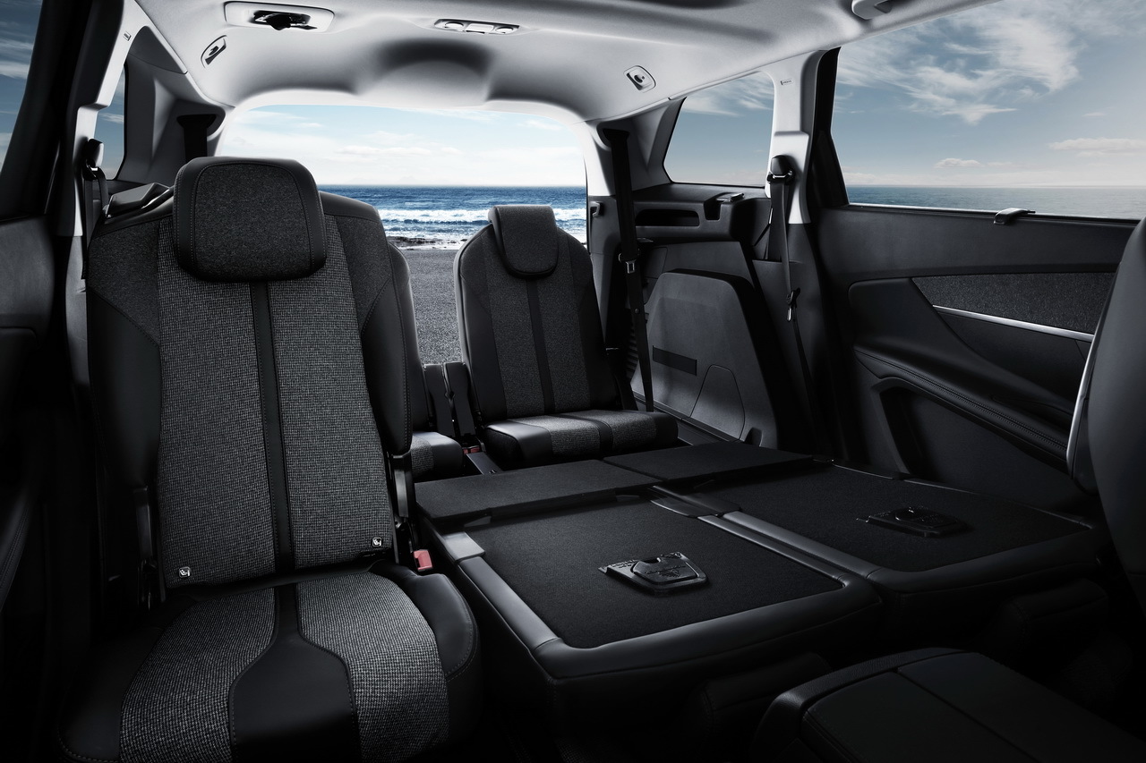 [Image: 2016-peugeot-5008-nouveau-14.jpg]