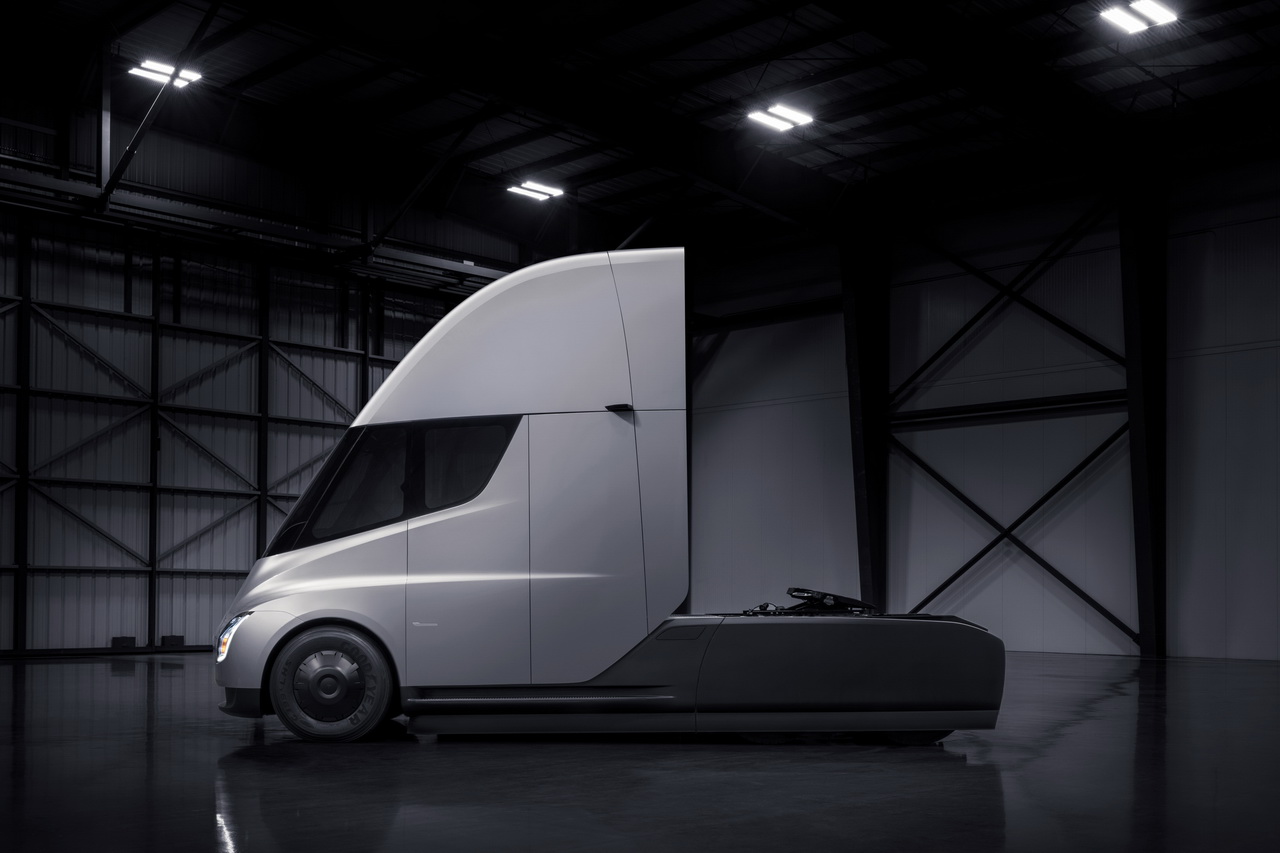 [Image: 2017-tesla-semi-camion-12.jpg]