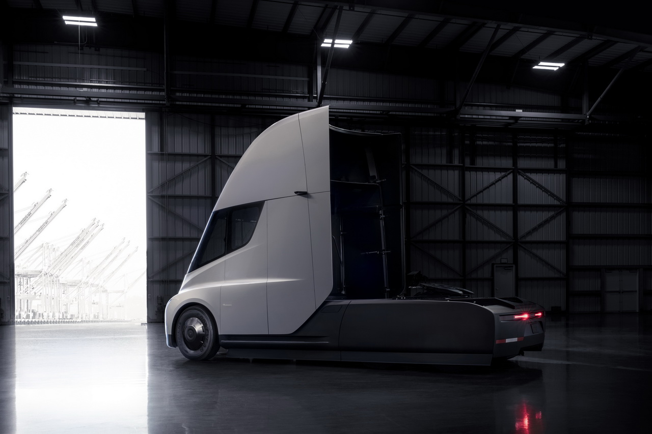 [Image: 2017-tesla-semi-camion-13.jpg]