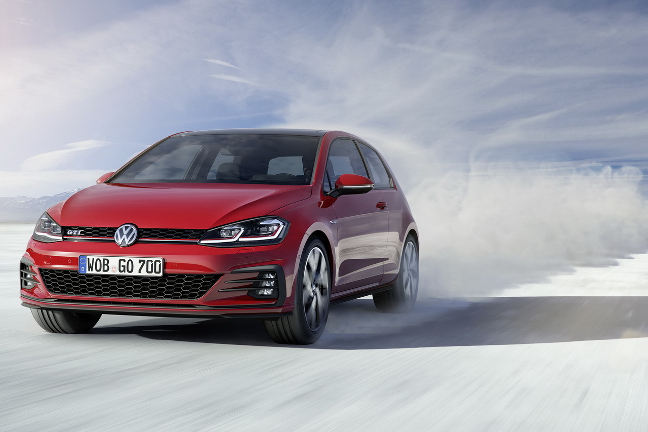 2017-volkswagen-golf-gti-3.jpg