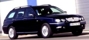 La Rover 75 Tourer honore la classe et le charme britannique, sans négliger une certaine efficacité routière.