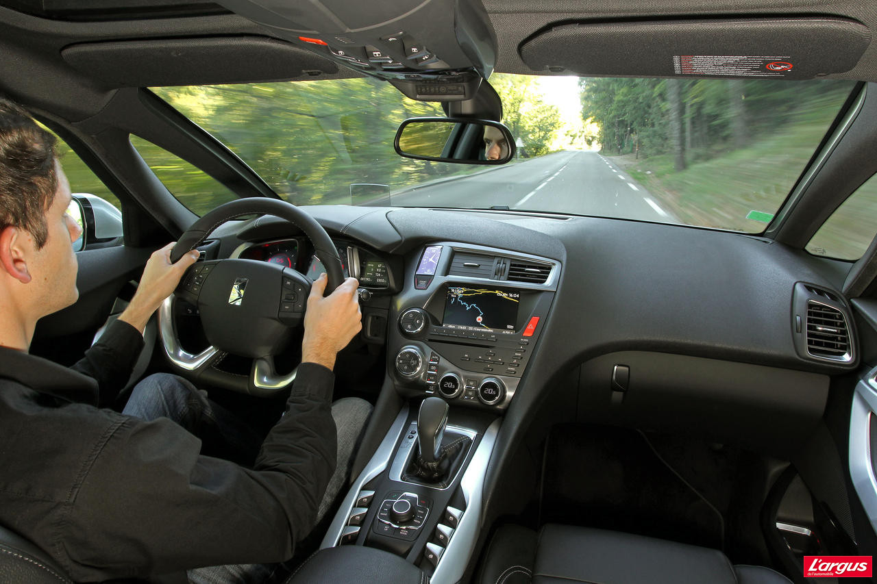 Essai de la Citroën DS5 2.0 HDi 160