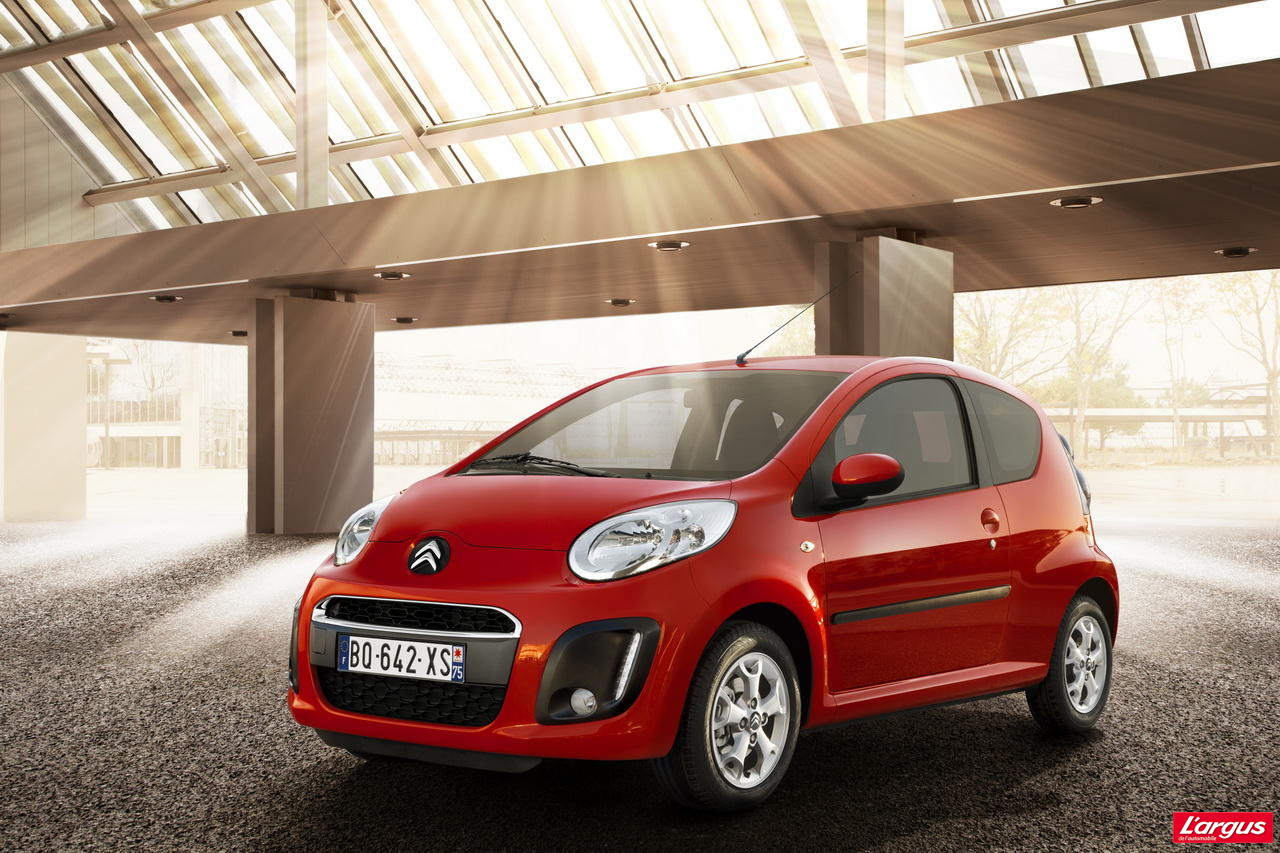 Citroen_C1_2012_06.jpg