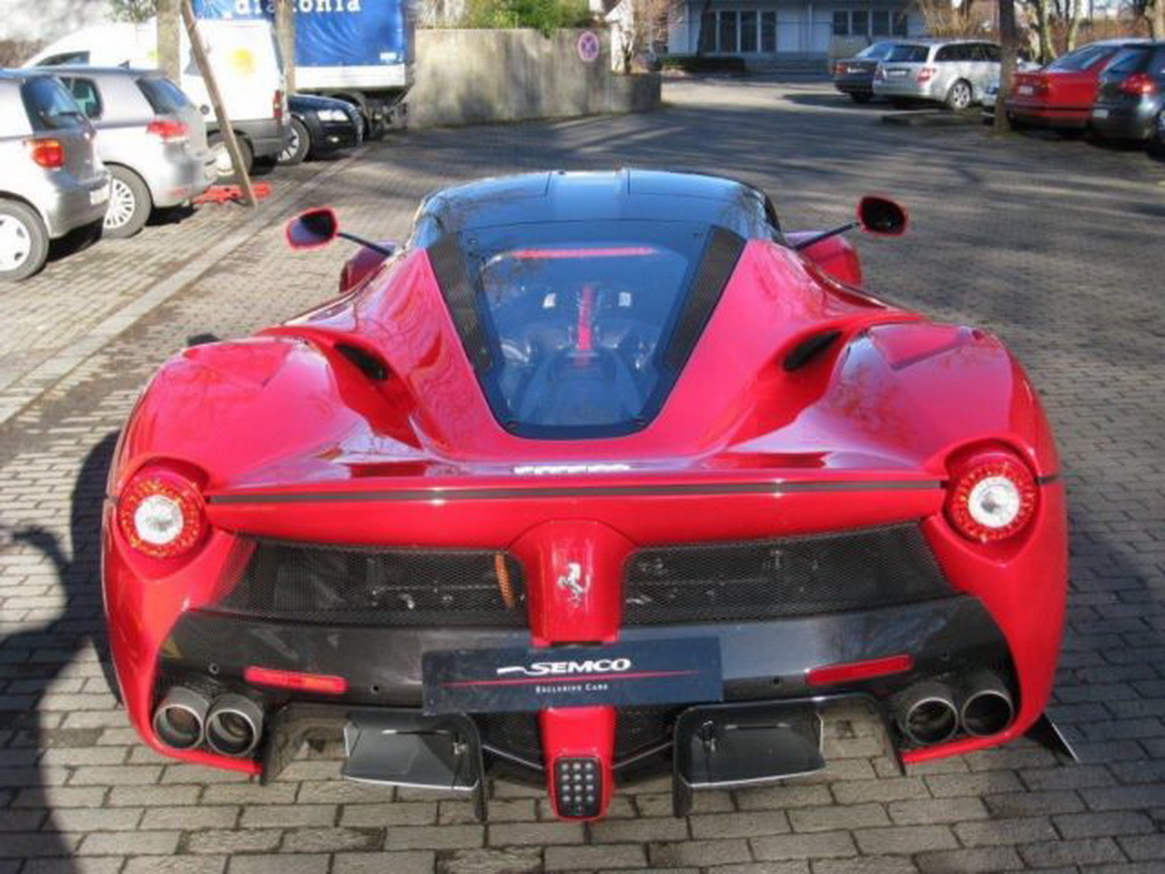 Ferrari d
