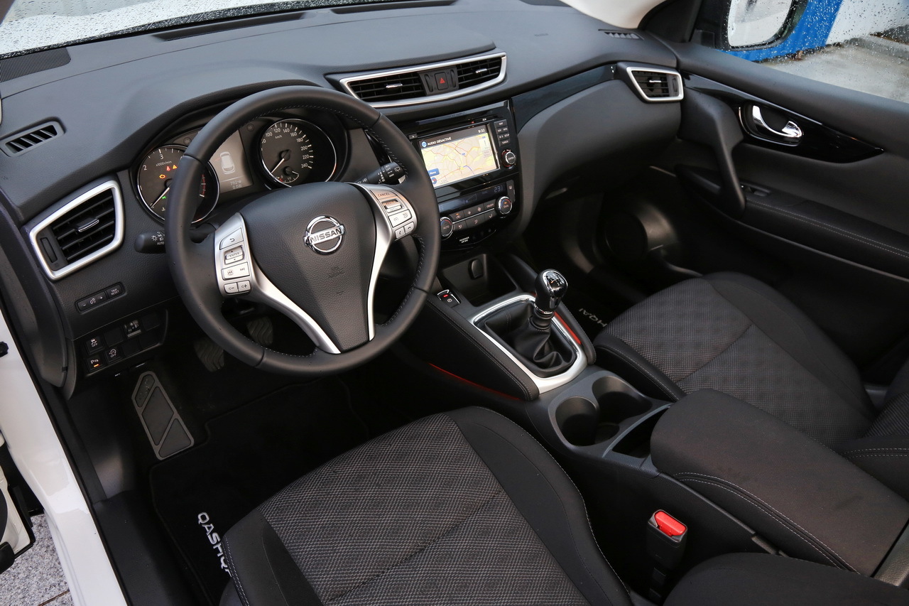 Finition soignée, sièges mieux dessinés, rangements plus spacieux : le Qashqai 2 a fait des efforts