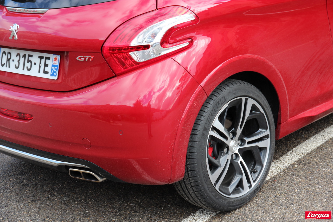 Essai 208 GTi : le sport sans excès