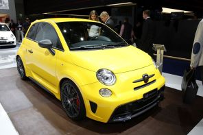 3/4 avant Abarth Biposto