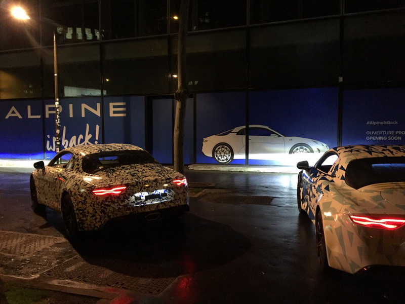 Alpine A110 (2017). La Berlinette en balade nocturne