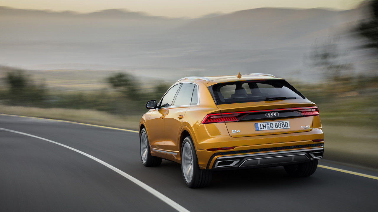 [Image: audi-q8-orange-2018-06.jpg]