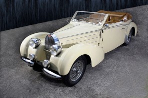 bugatti 57 Stelvio blanche