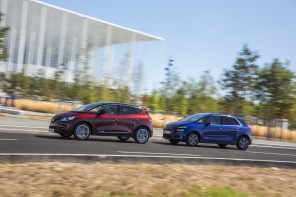 renault scenic 4 vs c4 picasso