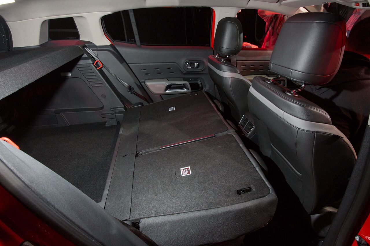 Le Citro 235 N C5 Aircross Dans Le D 233 Tail En 40 Photos Photo