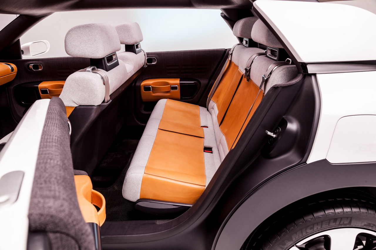 Salon de Francfort 2013 Un concept de SUV compact qui annonce la "Ligne C" de Citroën