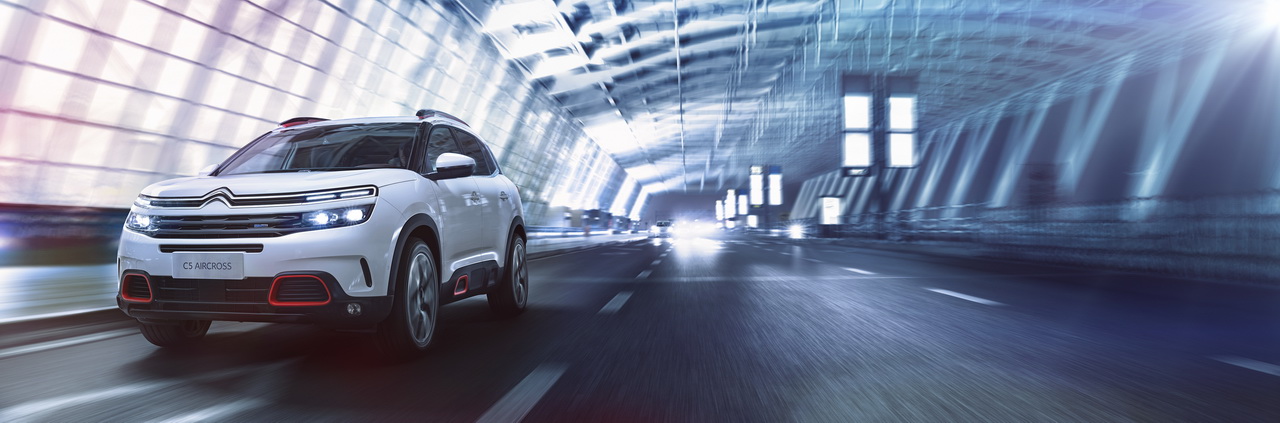 [Image: cl-17-037-003-redimensionner.jpg]