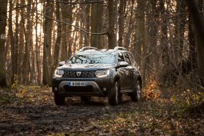 dacia duster 2018 sur chemin