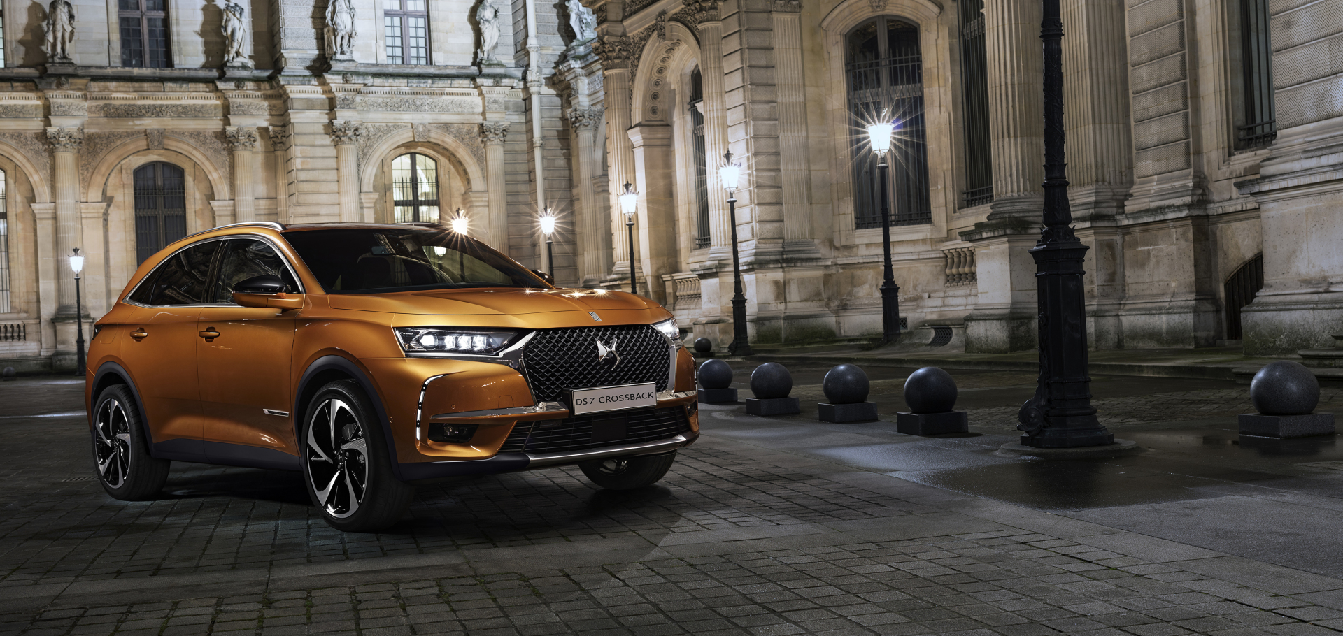 [Image: ds7-crossback-2017-13.jpg]