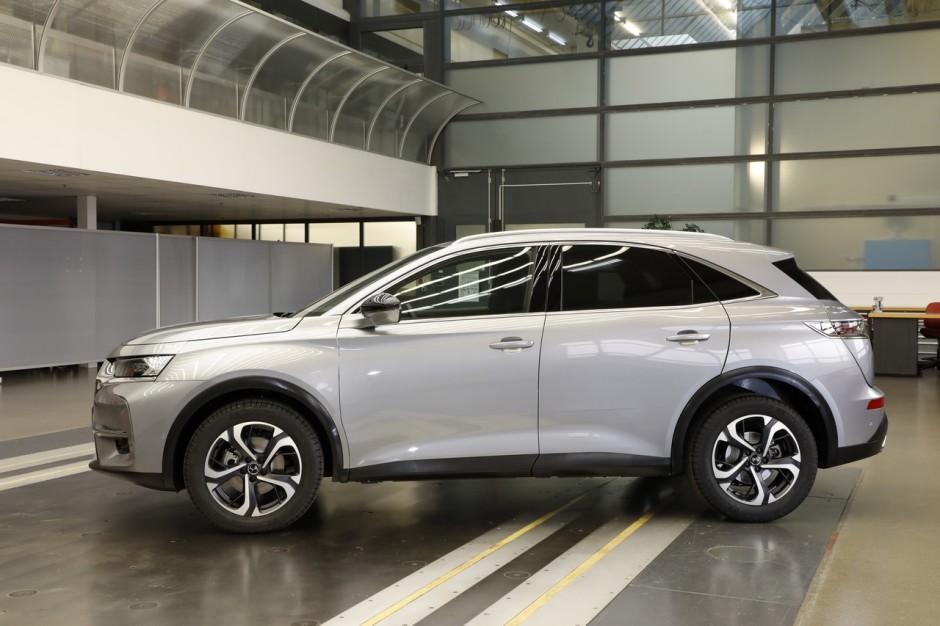 ds7-crossback-2017-sochaux-104_1.jpg?wid