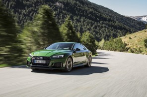 Audi RS5 Coupé vert sonoma 3/4 avant