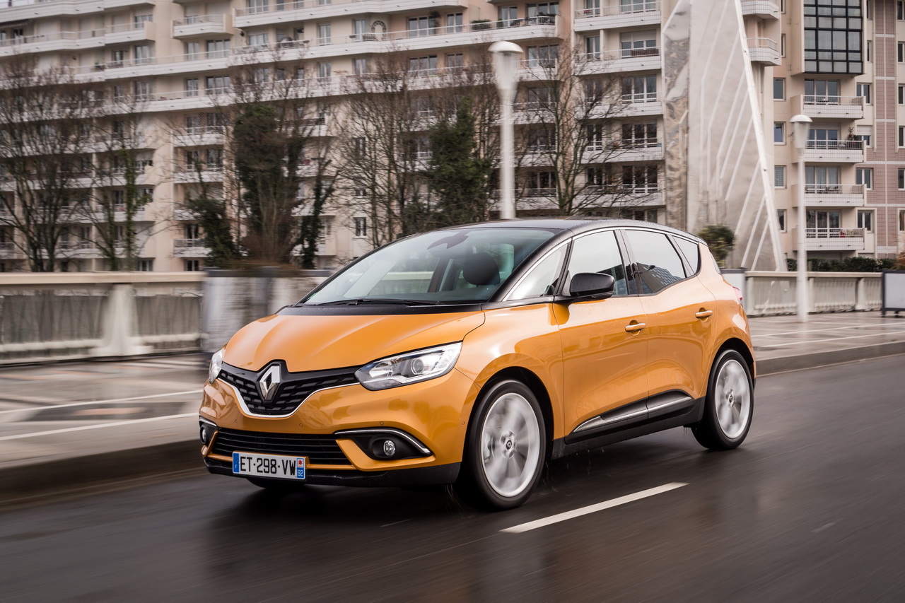 Essai Scénic 1.3 TCe 140 notre avis sur le nouvel essence Renault Photo 1 L