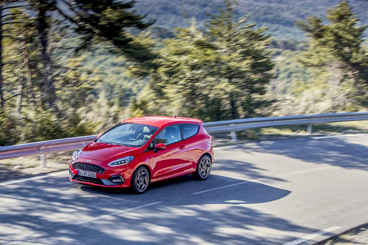 ford-fiesta-st-2018-28_1.jpg ford-fiesta-st-2018-28_1.jpg