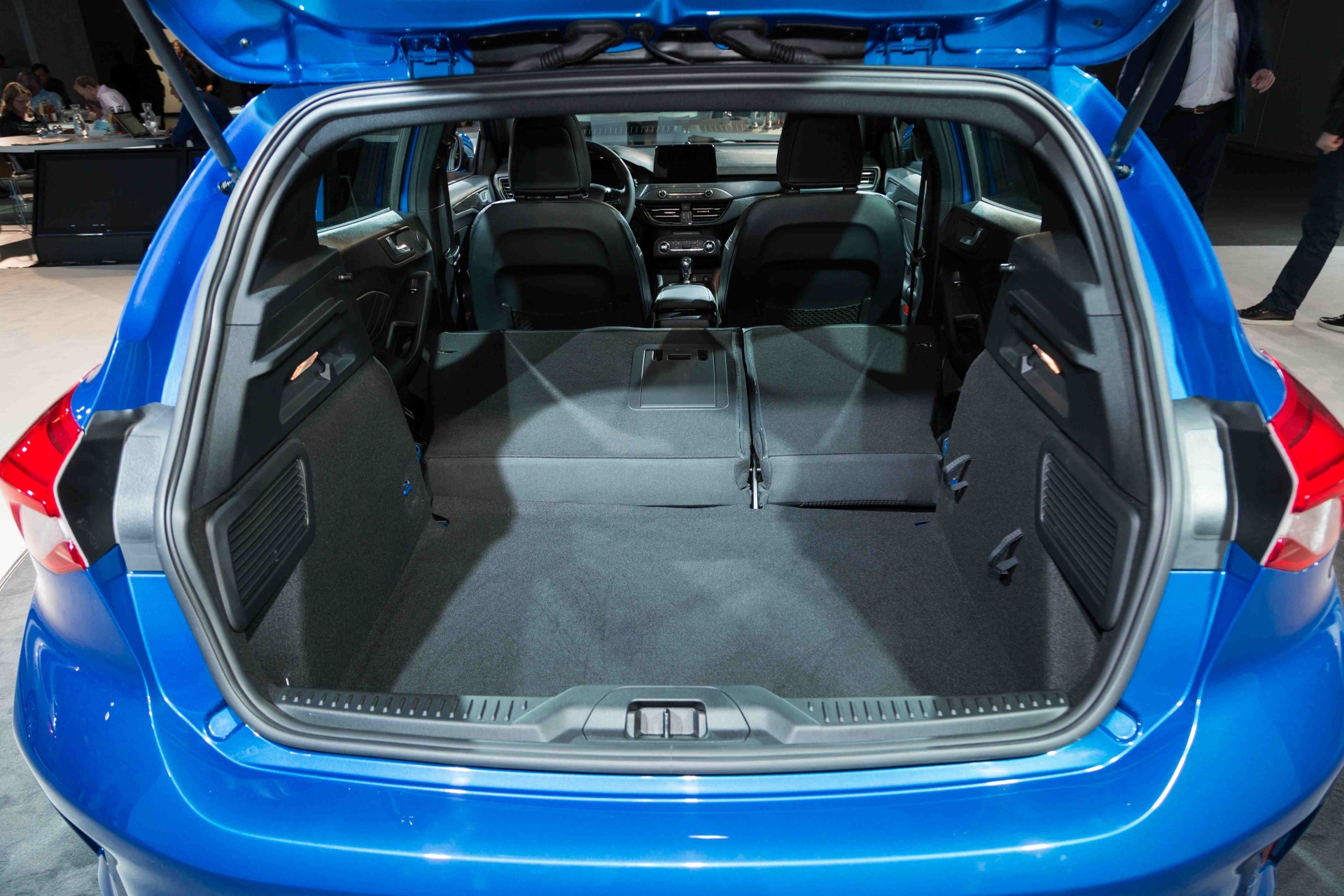 ford-focus-2018-33.jpg
