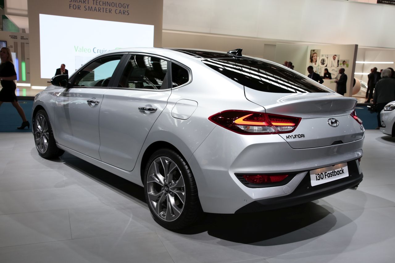 Hyundai i30 Fastback : l'alternative coupé du segment C ...