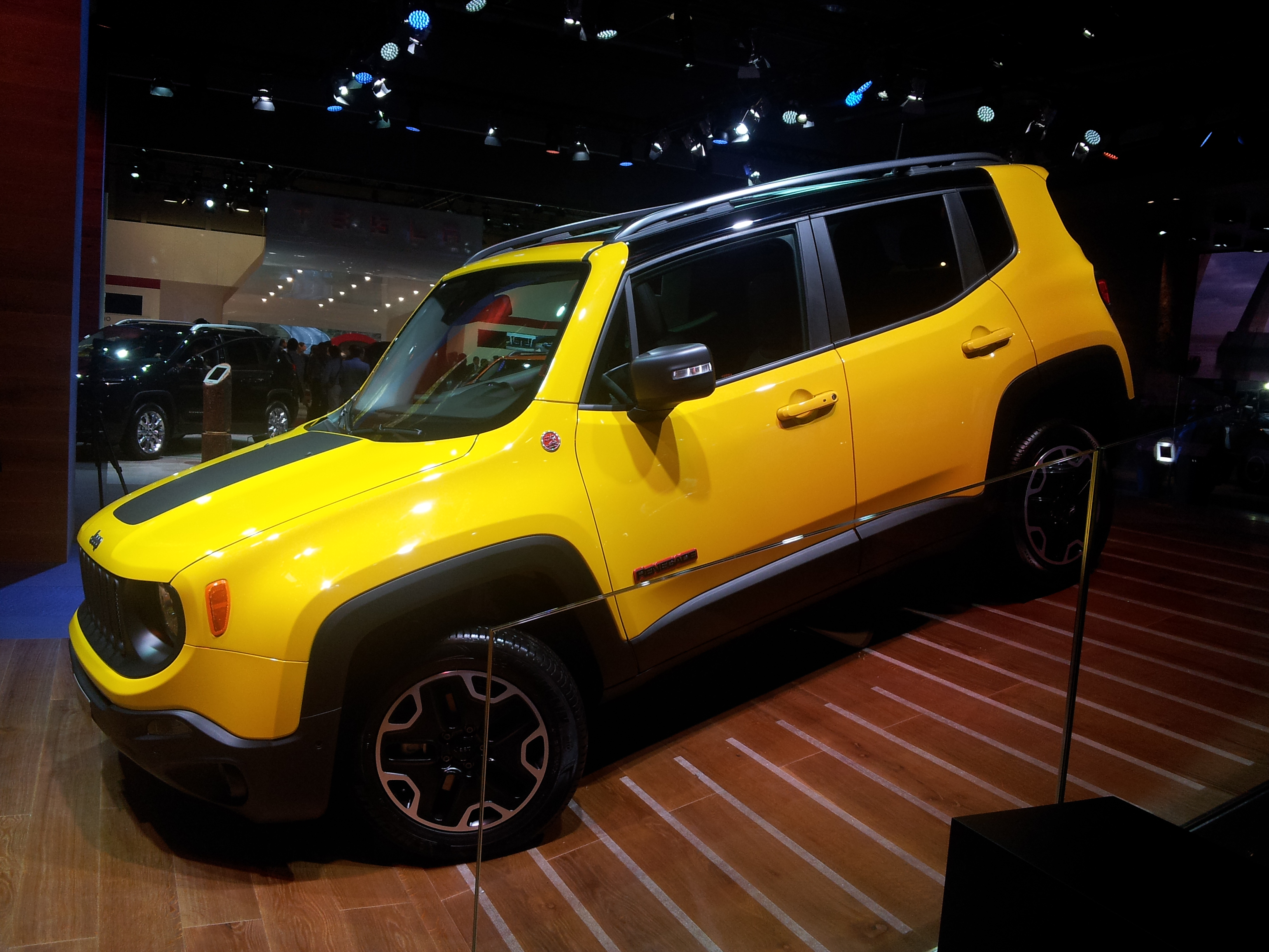Jeep Renagade le petit 4x4 de Jeep passe inaperçu au Mondial 2014
