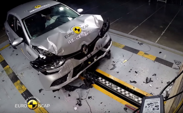 Bugatti Chiron Fiche Technique >> Renault Mégane 4 : 5 étoiles au crash-test EuroNCAP 2015 Bugatti Chiron Fiche Technique >> Renault Mégane 4 : 5 étoiles au crash-test EuroNCAP 2015
