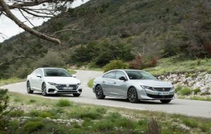 Peugeot 508 vs Volkswagen Arteon action avant droit