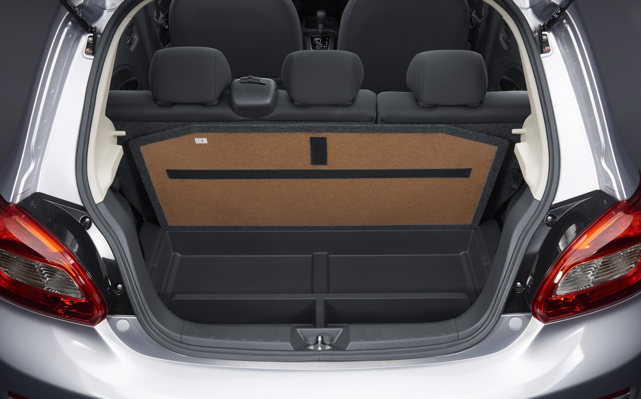 mitsubishi-space-star-gris-2016-facelift