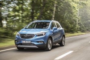 L'Opel Mokka devient Mokka X à l'occasion de son restylage en octobre 2016.