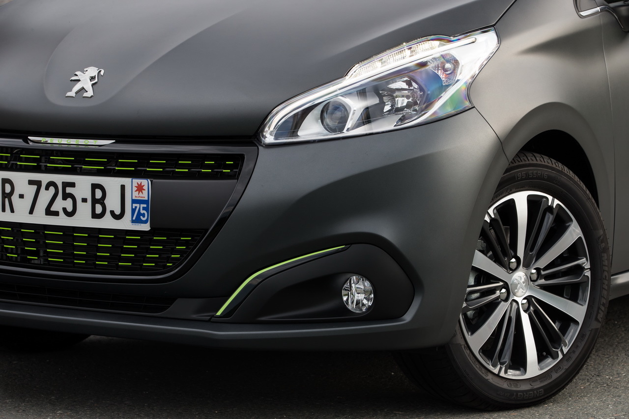 Essai Peugeot 208 restylée : avis sur l'essence 1.2 ...
