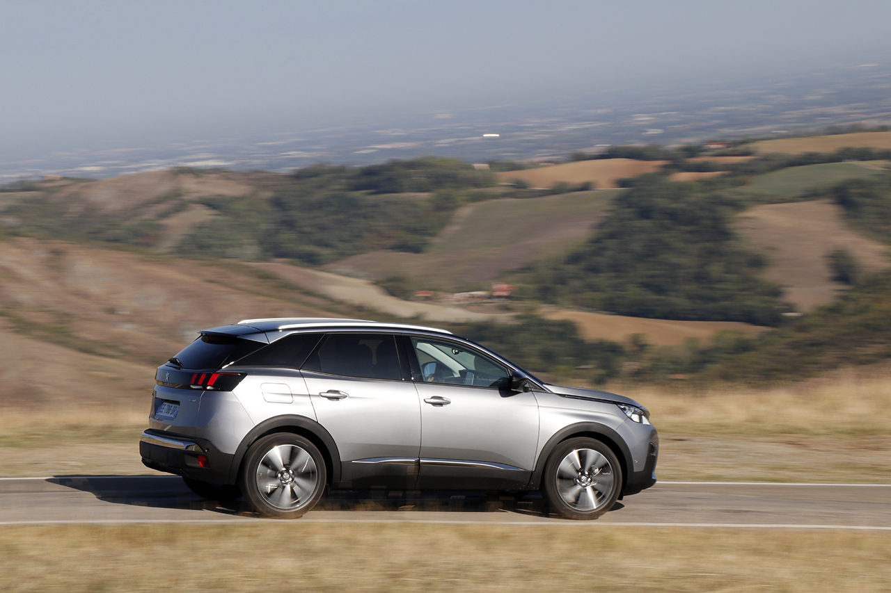 essai peugeot 3008 1 2 puretech 130 le test du essai peugeot 3008 1 2 puretech 130 le test du