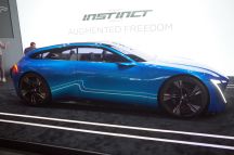 Concept Peugeot Instinct Mobile World congress barcelone 2017