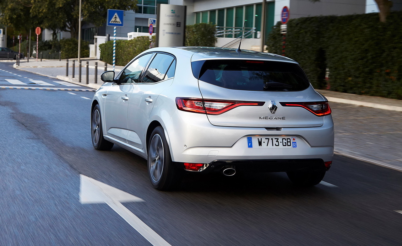 renault-megane4-07.jpg