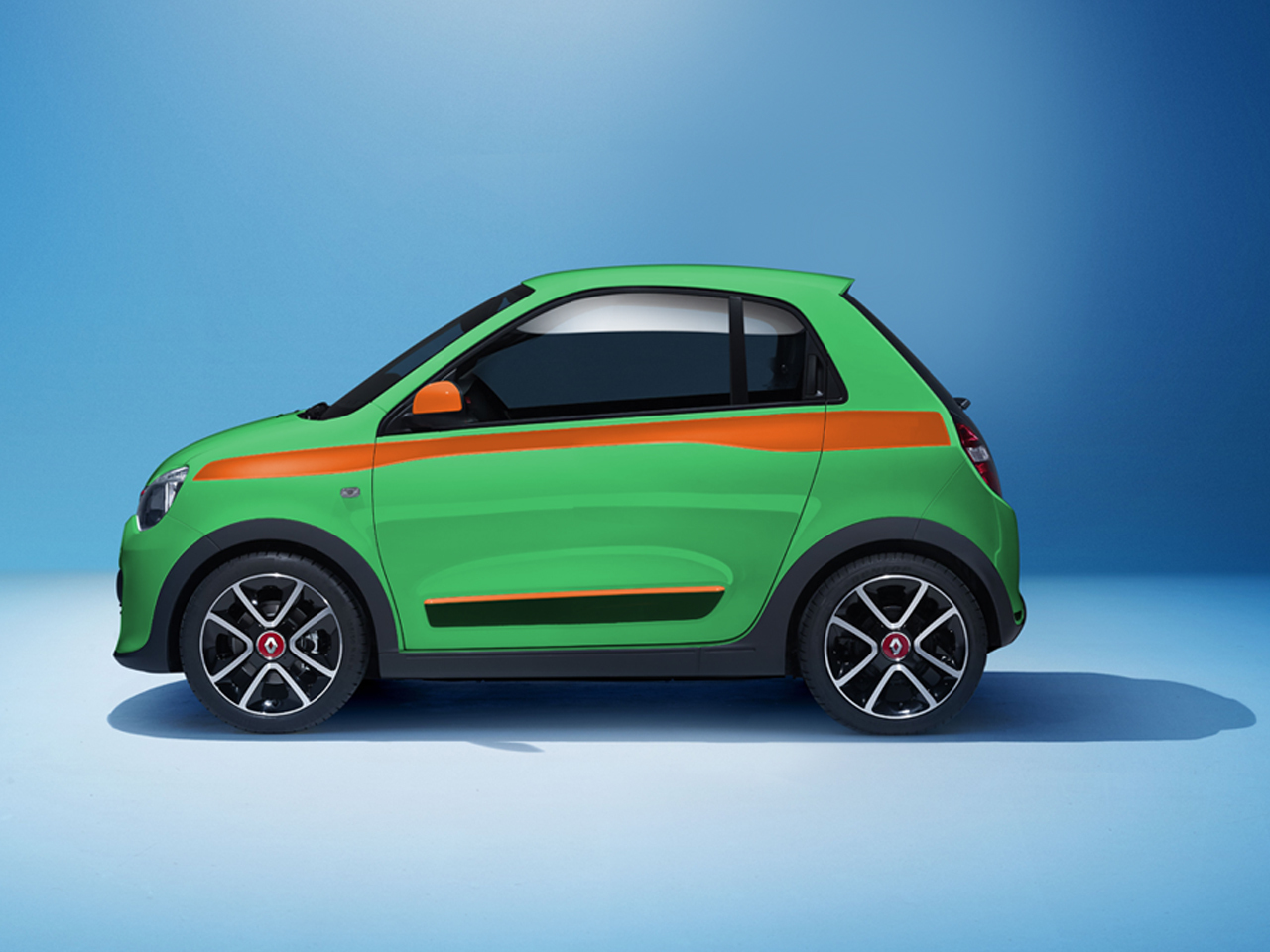 et si renault proposait une twingo biplace renault et si renault proposait une twingo biplace renault