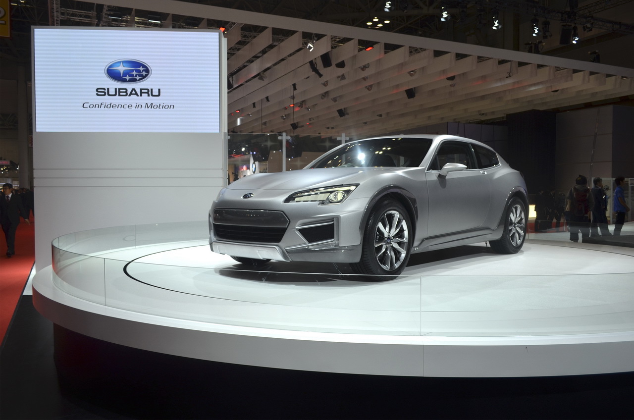 Photo du concept Cross Sport design sur le salon de Tokyo 2013.