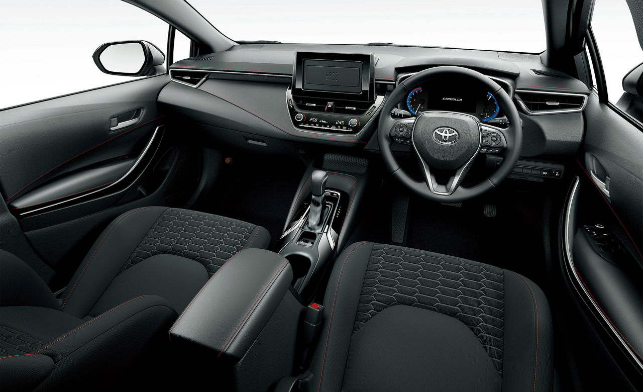 toyota-auris-2019-12.jpg