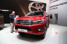 Toyota Hilux 2016 avant