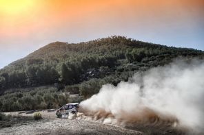 Toyota Yaris WRC arrière rallye d'Espagne