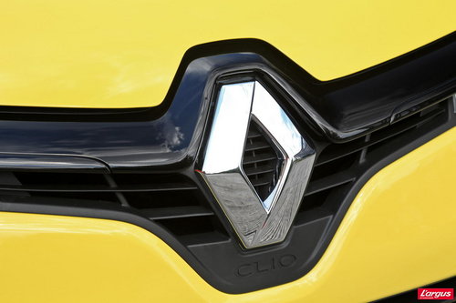Renault Clio - Peugeot 208 : politiques divergentes