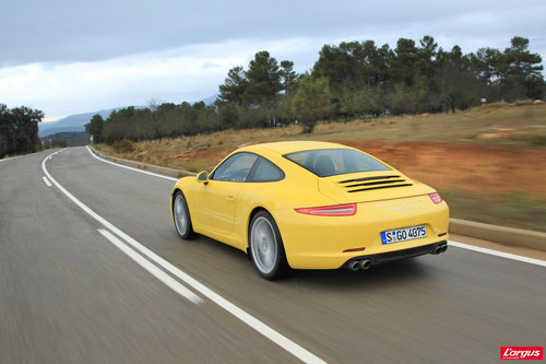 Porsche 911 Coupe Fleur des chants