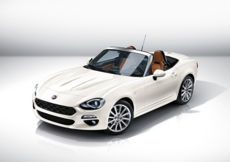 Fiat 124 Spider vue avant