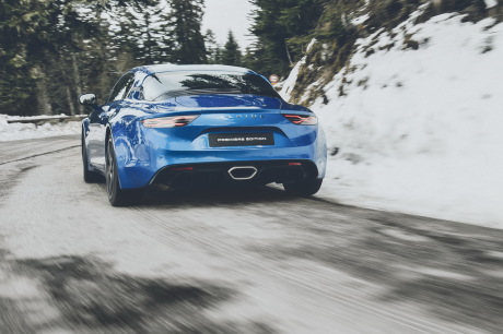 alpine a110 bleu 2017