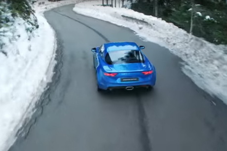 nouvelle alpine A110 2017 sur le col du turini