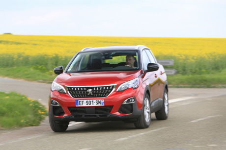 peugeot 3008 bluehdi 100 active rouge