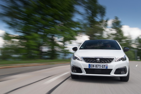 Peugeot 308 2017 GT LIne face avant