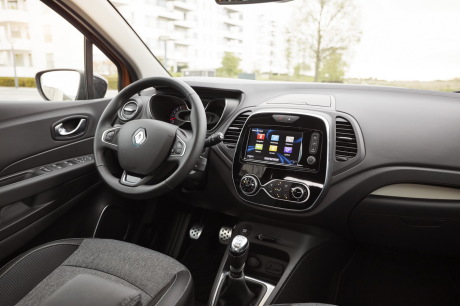 planche de bord renault captur 2017