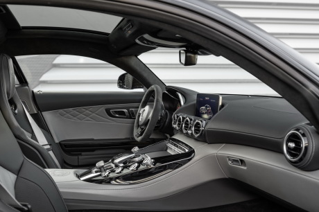 Mercedes-AMG GT C Edition 50 intérieur